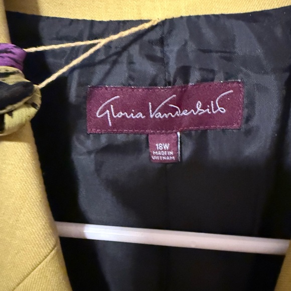 Gloria Vanderbilt Women's Yellow Blazer and Scarf in like new condition Size 18w - Picture 2 of 8
